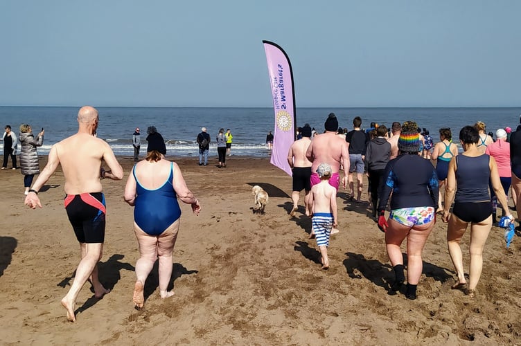 New Year’s Day hospice swimmers