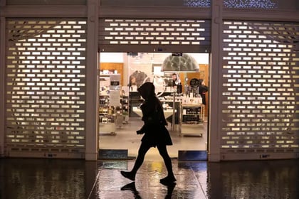 COMMENT: Why do shops keep their doors wide open in the cold weather?