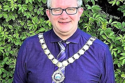 Mayor's secret resignation from town council revealed