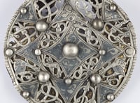 King Alfred-era brooch goes on show in museum