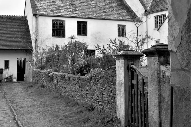 The mules were cared for at Bratton Court Farm, near Woodcombe.