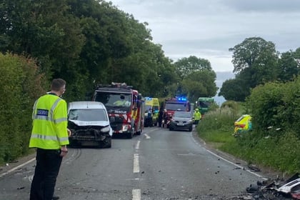 Large 999 presence after serious crash on A358