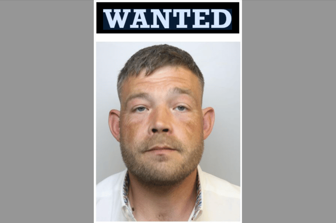 Lee James Ravenhill is wanted for failing to attend court and for breaching the terms of his sentencing conditions.