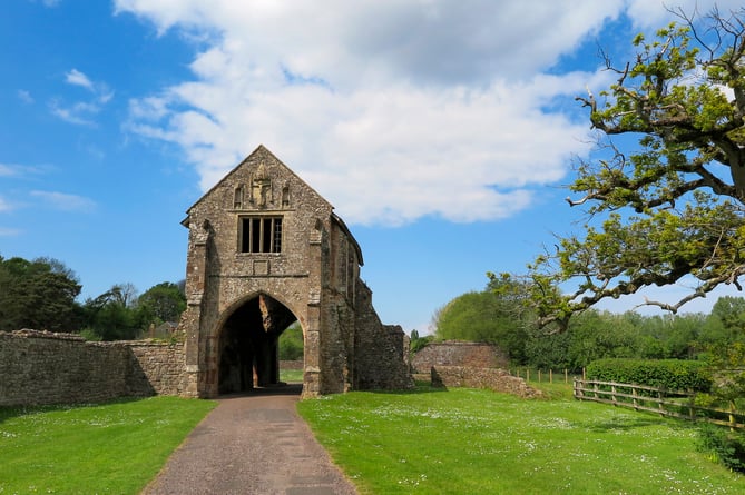 Cleeve Abbey (CREDIT: Heritage England)