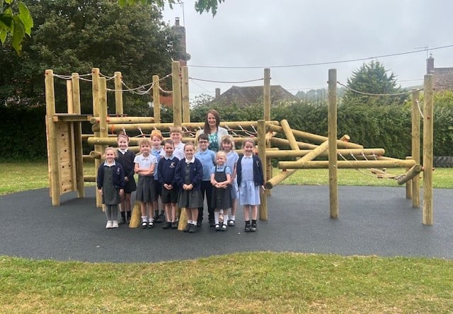 Watchet's Knights Templar School 'Jungle Climber' playground equipment ...