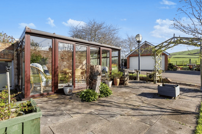 Sunroom/conservatory