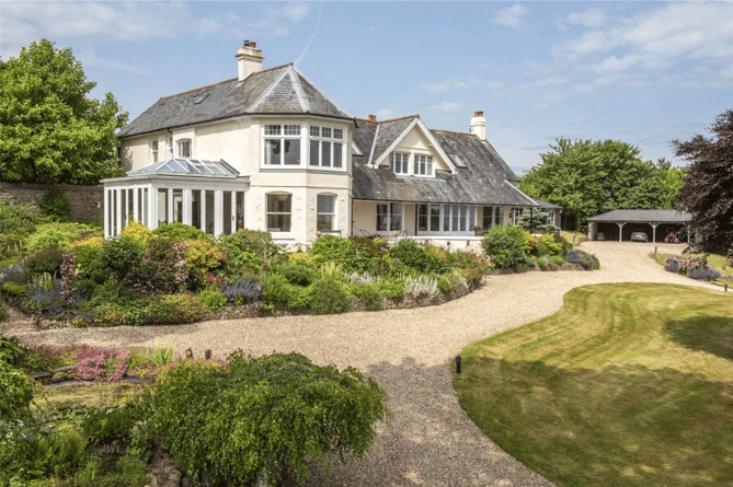 Halsecombe House front porch