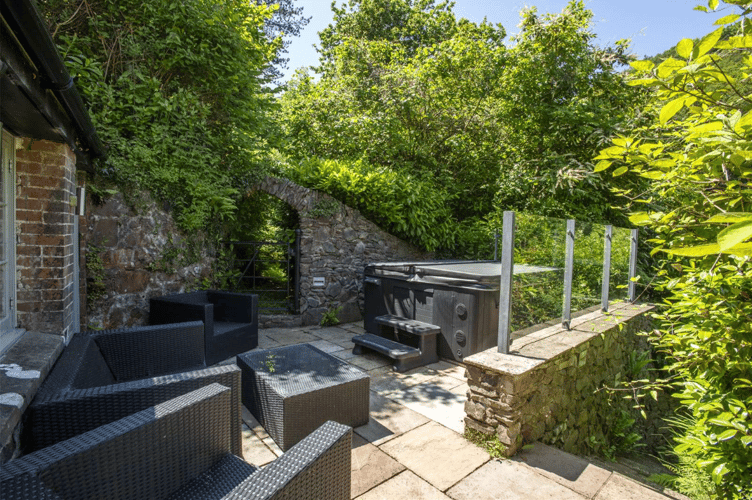 Hot tub terrace